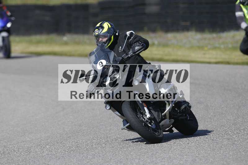 /01 02.04.2026 MAZ ADR/Gruppe rot/9